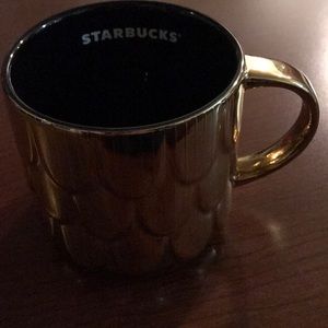 Starbucks Dining - 2019 Starbucks Siren Holiday Mug Starbucks Dining - 2019 Starbucks Siren Holiday Mug